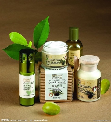 探索香港進(jìn)口貿(mào)易機(jī)遇 橄欖油與護(hù)膚品貨運(yùn)代理與代理貿(mào)易全解析